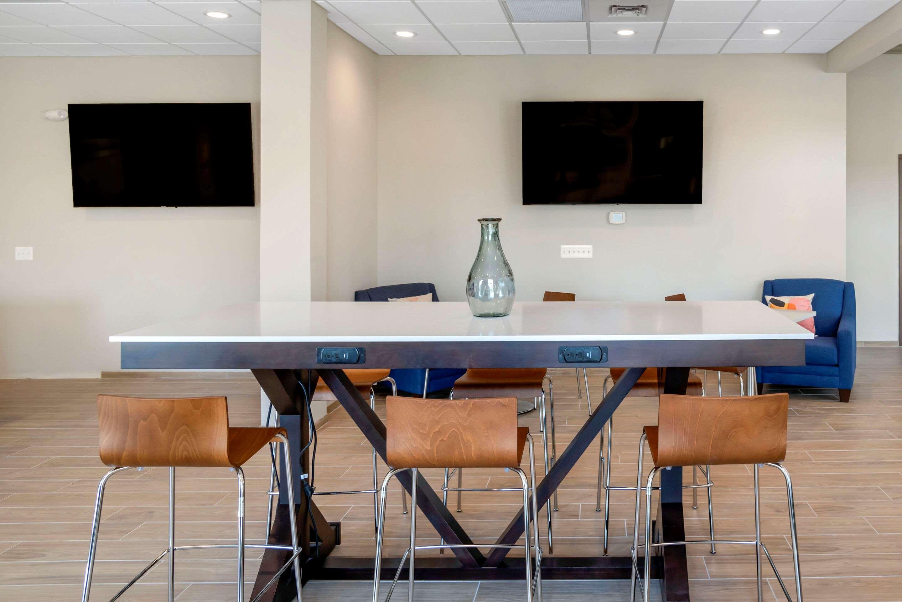 The Inn At Leonardtown, Ascend Hotel Collection Экстерьер фото